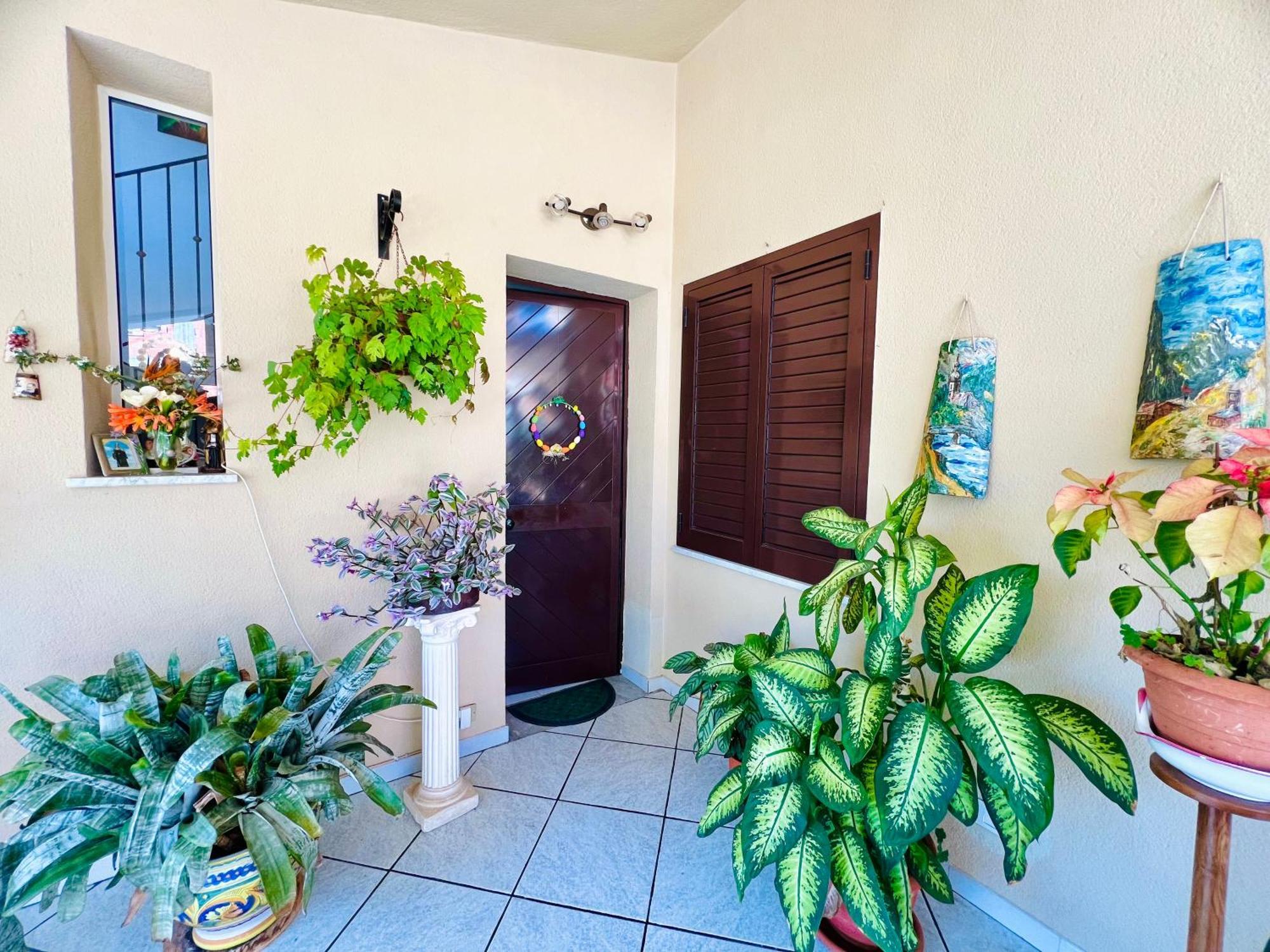 Tri Ri Coppe Apartment Чинизи Екстериор снимка